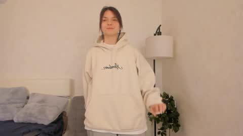 Kim online show from March 31, 6:36 am