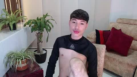 Snapshot of coddy_doll chatting on October 20, 12:00 am Coddy online show from October 20, 12:00 am