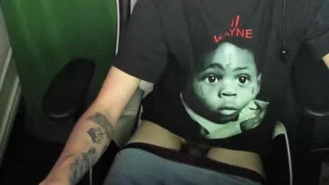 Snapshot of codeyada chatting on October 24, 8:33 am Code online show from October 24, 8:33 am