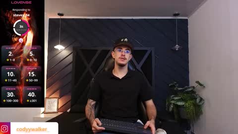 Snapshot of codyywalker chatting on February 22, 5:19 am Cody Walker online show from February 22, 5:19 am