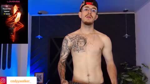 Snapshot of codyywalker chatting on March 7, 5:15 am Cody Walker online show from March 7, 5:15 am