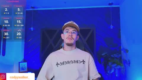 Snapshot of codyywalker chatting on March 22, 5:22 am Cody Walker online show from March 22, 5:22 am