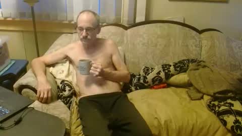 Snapshot of coffee601 chatting on February 23, 11:40 am coffee601 online show from February 23, 11:40 am