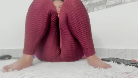 laurita online show from December 20, 7:07 pm