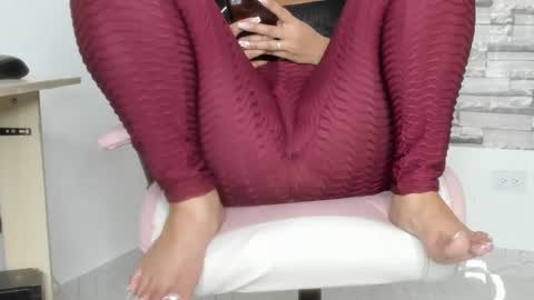 laurita online show from January 5, 2:49 am