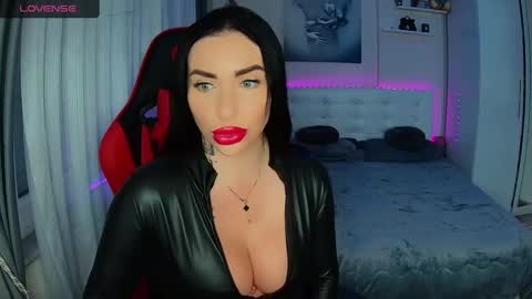 Ur goddess Nikki online show from December 11, 11:08 am