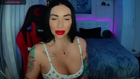Ur goddess Nikki online show from December 16, 11:44 am