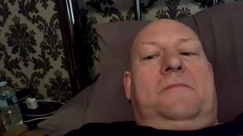 Snapshot of col4nows chatting on March 2, 9:31 am col4nows online show from March 2, 9:31 am