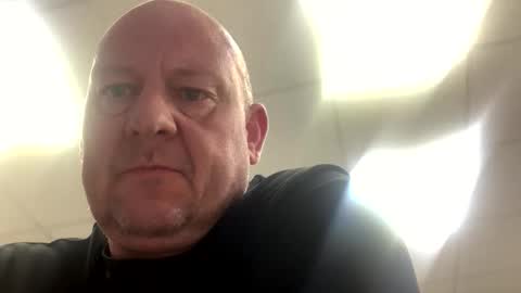 Snapshot of col4nows chatting on September 23, 10:07 am col4nows online show from September 23, 10:07 am