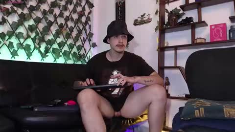 Colby Scott online show from September 19, 2:24 am