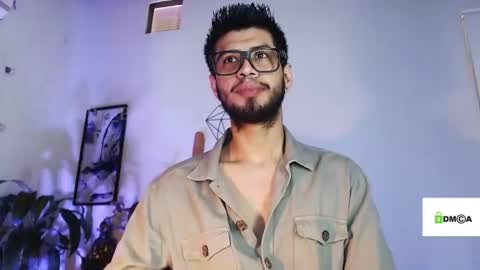 Snapshot of colby_smit chatting on June 19, 7:06 pm Colby online show from June 19, 7:06 pm