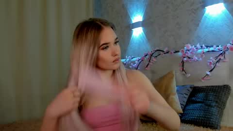 Alice online show from April 27, 8:56 am