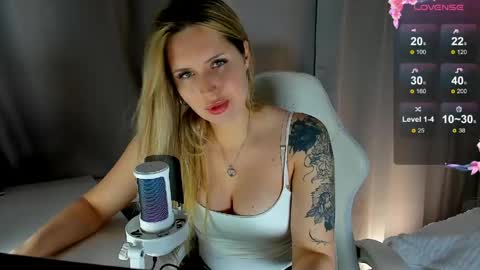 coldcherryeclipse online show from May 12, 7:11 pm