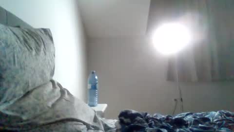 Snapshot of college_muscle chatting on December 13, 4:11 am foreverxshredded online show from December 13, 4:11 am