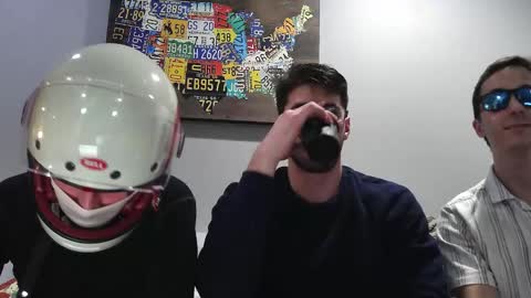 Snapshot of college_packing_8 chatting on November 7, 1:27 am college_packing_8 online show from November 7, 1:27 am