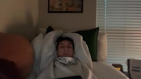 Snapshot of collegetwinky6769 chatting on April 3, 12:30 am collegetwinky6769 online show from April 3, 12:30 am