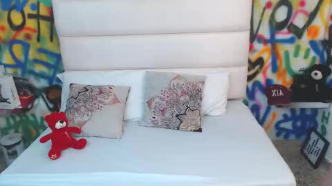 valentina online show from November 12, 12:38 pm