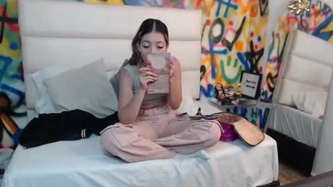 valentina online show from February 16, 11:28 am