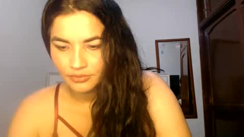 Snapshot of colombi4spice chatting on December 4, 4:49 pm viviana online show from December 4, 4:49 pm