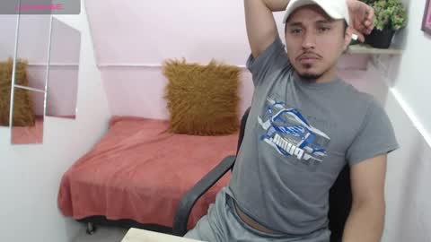 colombiachatur online show from September 12, 5:13 pm