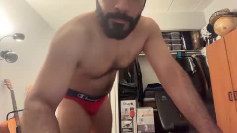 colombianstud94 online show from May 5, 11:29 am