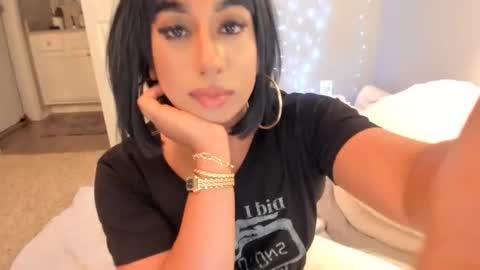 Snapshot of colombiantexas chatting on March 13, 5:25 am ........ Instagram Lorysexys online show from March 13, 5:25 am