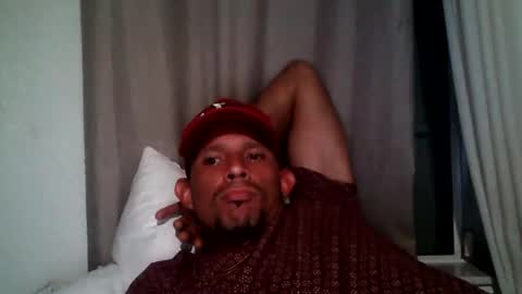 colorcanela3 online show from September 9, 5:56 pm