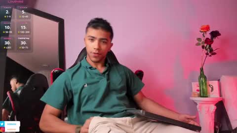 colstorw_ online show from October 4, 10:46 am