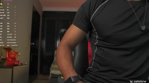 colstorw_ online show from May 20, 9:59 am