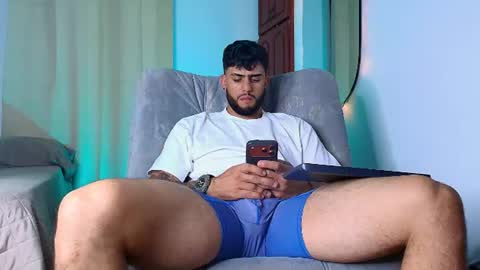 Snapshot of colt_perci chatting on July 10, 7:05 pm colt_perci online show from July 10, 7:05 pm