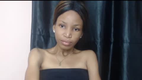 Snapshot of coltish_sexy chatting on January 5, 8:11 am coltish_sexy online show from January 5, 8:11 am