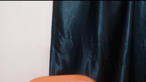 Snapshot of coltish_sexy chatting on January 9, 4:17 pm coltish_sexy online show from January 9, 4:17 pm