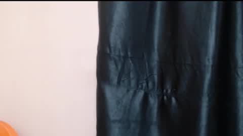 Snapshot of coltish_sexy chatting on January 10, 11:33 am coltish_sexy online show from January 10, 11:33 am