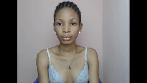 Snapshot of coltish_sexy chatting on January 23, 7:40 pm coltish_sexy online show from January 23, 7:40 pm