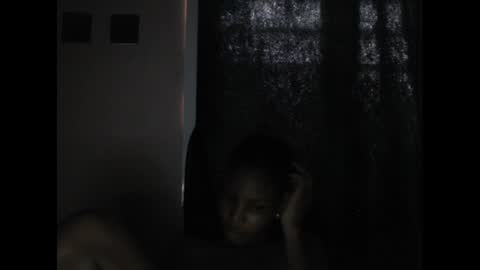 Snapshot of coltish_sexy chatting on January 27, 11:11 am coltish_sexy online show from January 27, 11:11 am
