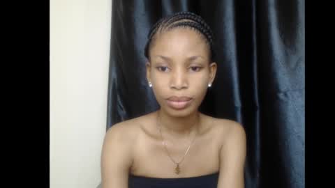 Snapshot of coltish_sexy chatting on January 29, 7:22 pm coltish_sexy online show from January 29, 7:22 pm