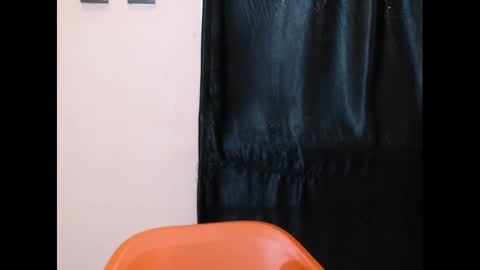 Snapshot of coltish_sexy chatting on March 7, 2:56 pm coltish_sexy online show from March 7, 2:56 pm