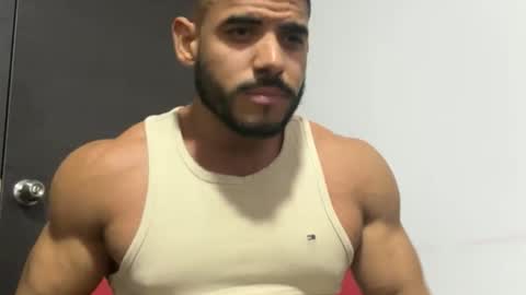 Snapshot of colton_x0610 chatting on September 20, 10:44 pm colton_x0610 online show from September 20, 10:44 pm