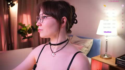 Audrey online show from March 29, 1:44 pm