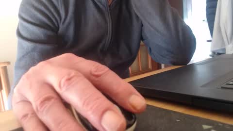 Snapshot of comemivuoi chatting on April 6, 6:36 am comemivuoi online show from April 6, 6:36 am