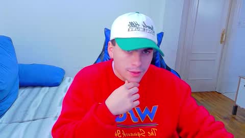 Snapshot of comenback chatting on February 20, 9:10 am comenback online show from February 20, 9:10 am