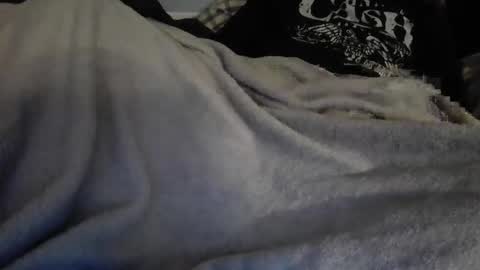 Snapshot of comesuckthisdick111 chatting on March 20, 4:50 am comesuckthisdick111 online show from March 20, 4:50 am