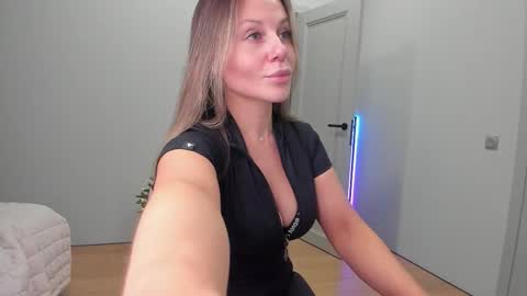 Alice online show from December 20, 3:08 pm