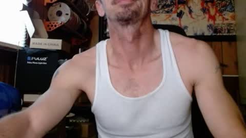 Snapshot of comic_king27 chatting on March 6, 10:58 pm Nelson or ComicKing and sometime Peachy143 online show from March 6, 10:58 pm