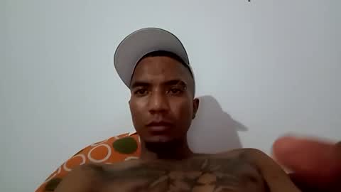 Snapshot of comoseria1927realg4life chatting on November 21, 6:01 am comoseria1927realg4life online show from November 21, 6:01 am