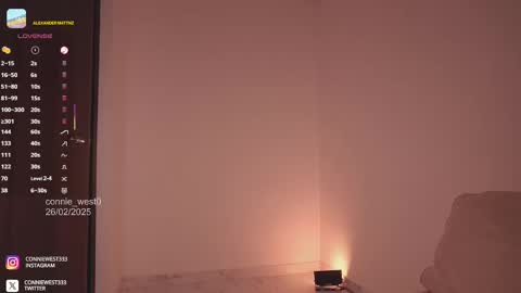 Snapshot of connie_west0 chatting on February 26, 11:15 pm independent model online show from February 26, 11:15 pm