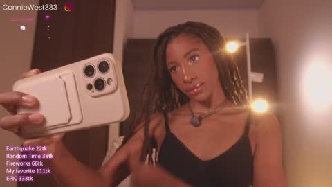   independent model online show from April 7, 12:11 am