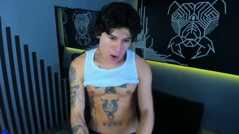 connor_davis online show from December 7, 9:11 pm