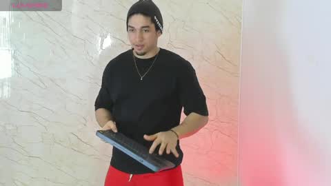 Snapshot of connor_devling1 chatting on April 6, 8:32 pm Connor online show from April 6, 8:32 pm