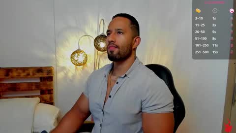 Connor Jackson online show from October 17, 12:14 am